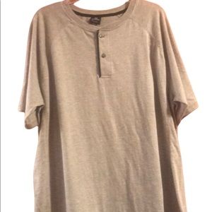 NWOT QT Revolution Gray T-shirt Sz XL crew neck